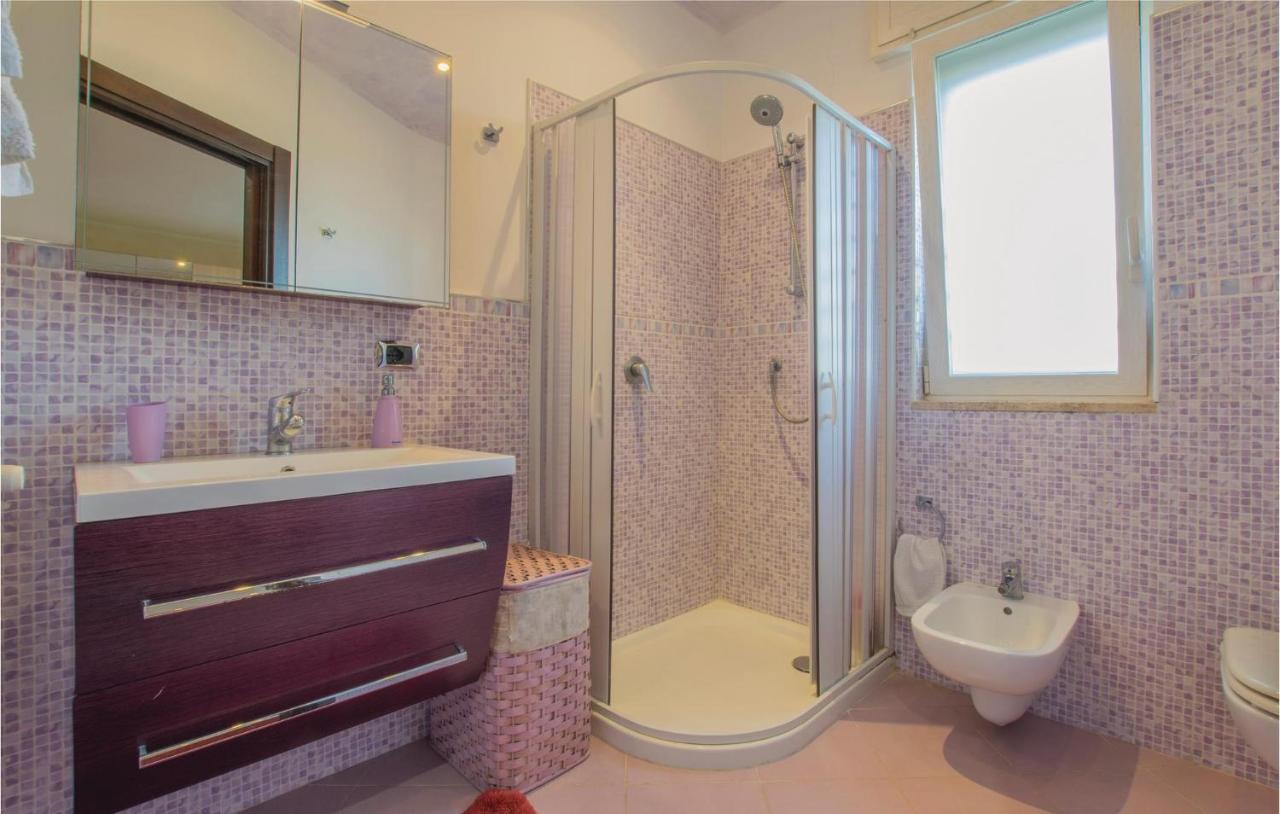 Awesome Apartment In Bari With Wifi المظهر الخارجي الصورة
