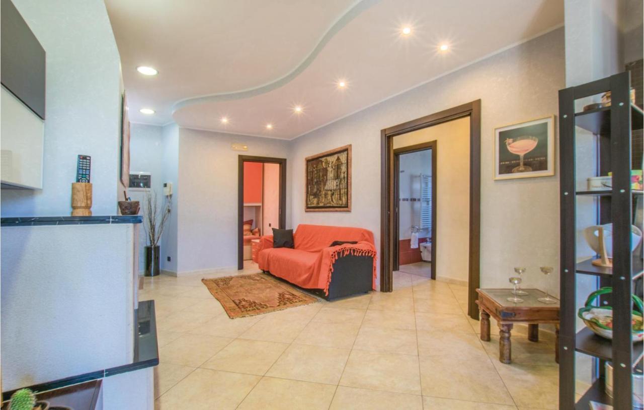 Awesome Apartment In Bari With Wifi المظهر الخارجي الصورة