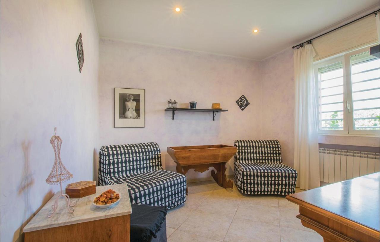 Awesome Apartment In Bari With Wifi المظهر الخارجي الصورة