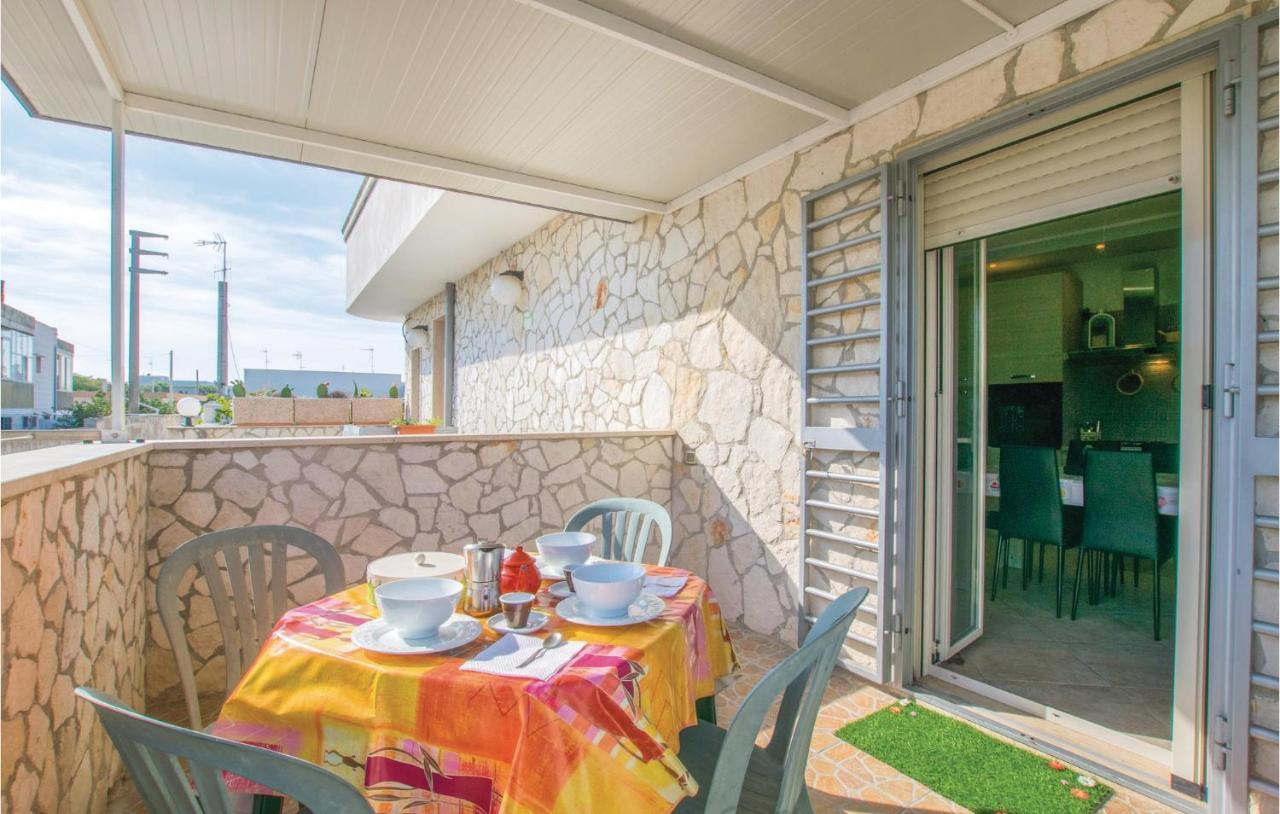 Awesome Apartment In Bari With Wifi المظهر الخارجي الصورة